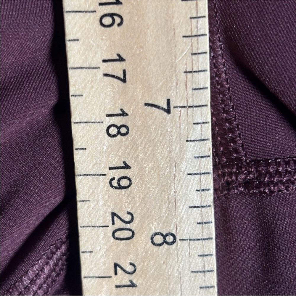 Lululemon Drop It Like It’s Hot Leggings Women’s 6 Burgundy Athlesure Workout - Picture 6 of 10